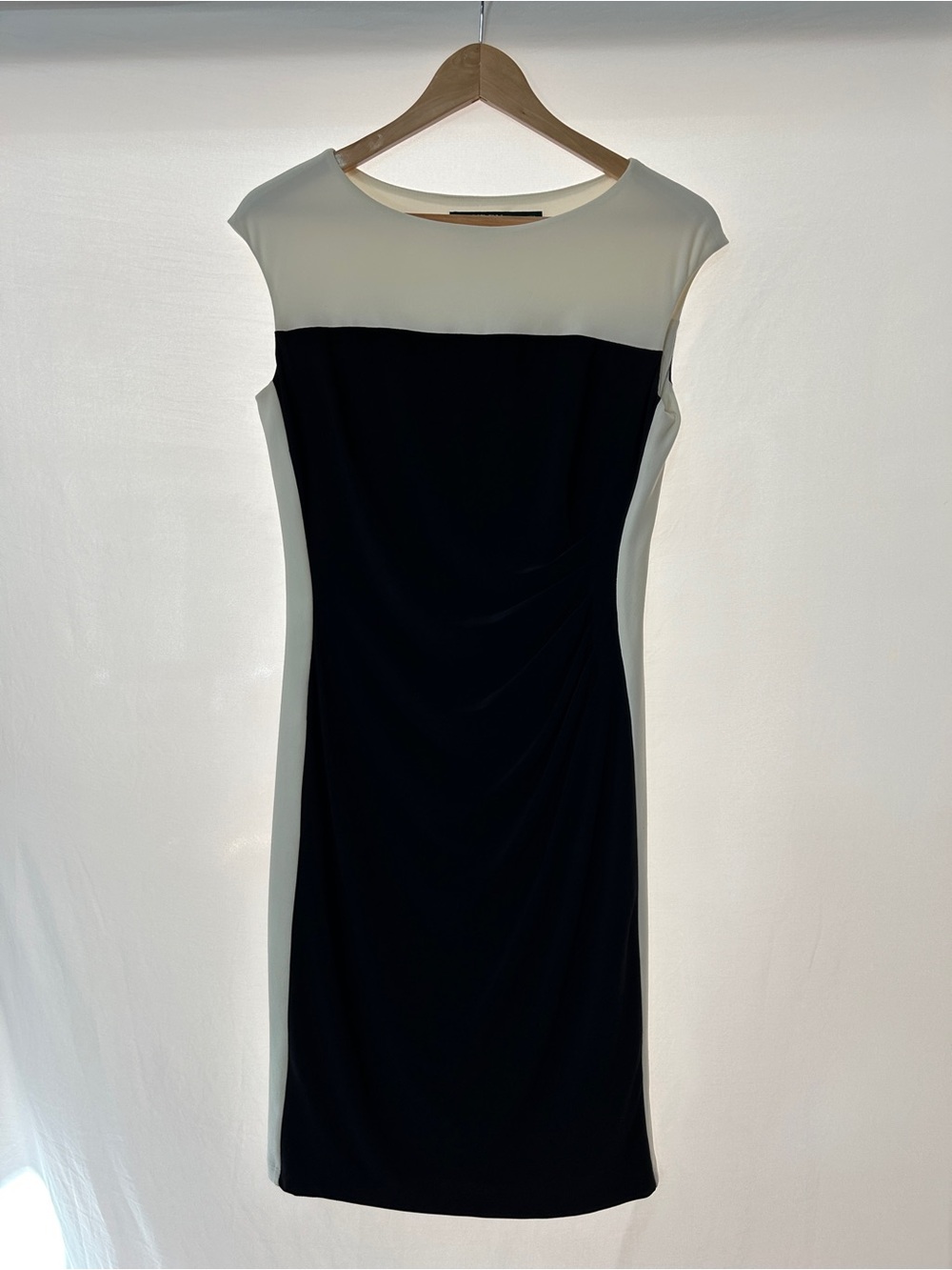 Classic Navy & White Cap-Sleeve Sheath Dress